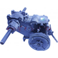 КПП в сборе + сцепление 81-1 (редуктор в сборе) на коробку 6+2 (R180/R190/R195) КПП в сборе + сцепление 81-1 (редуктор в сборе) на коробку 6+2 (R180/R190/R195)