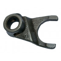 Вилка переключения передач (168F/170F)