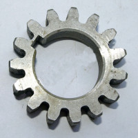 Шестерня ведомая запускающая Z-21 (R190)